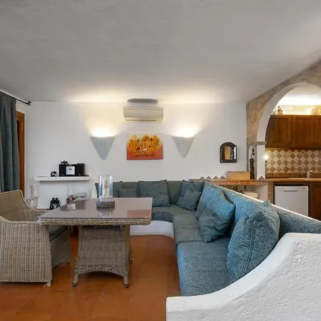 Sulla Piccolo Pevero Apartment